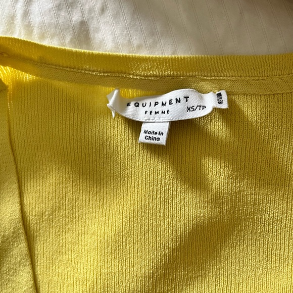 Equipment V Neck Sweater - Picture 2 of 9